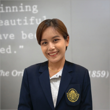 นางสาววัชราภรณ์ ถนิมกาญจน์